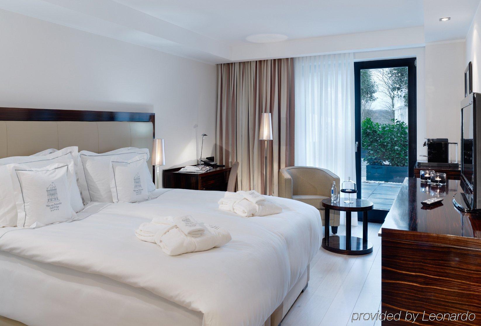 Boutique Hotel Villa Am Ruhrufer Golf & Spa مولهايم ان الرور دير الغرفة الصورة