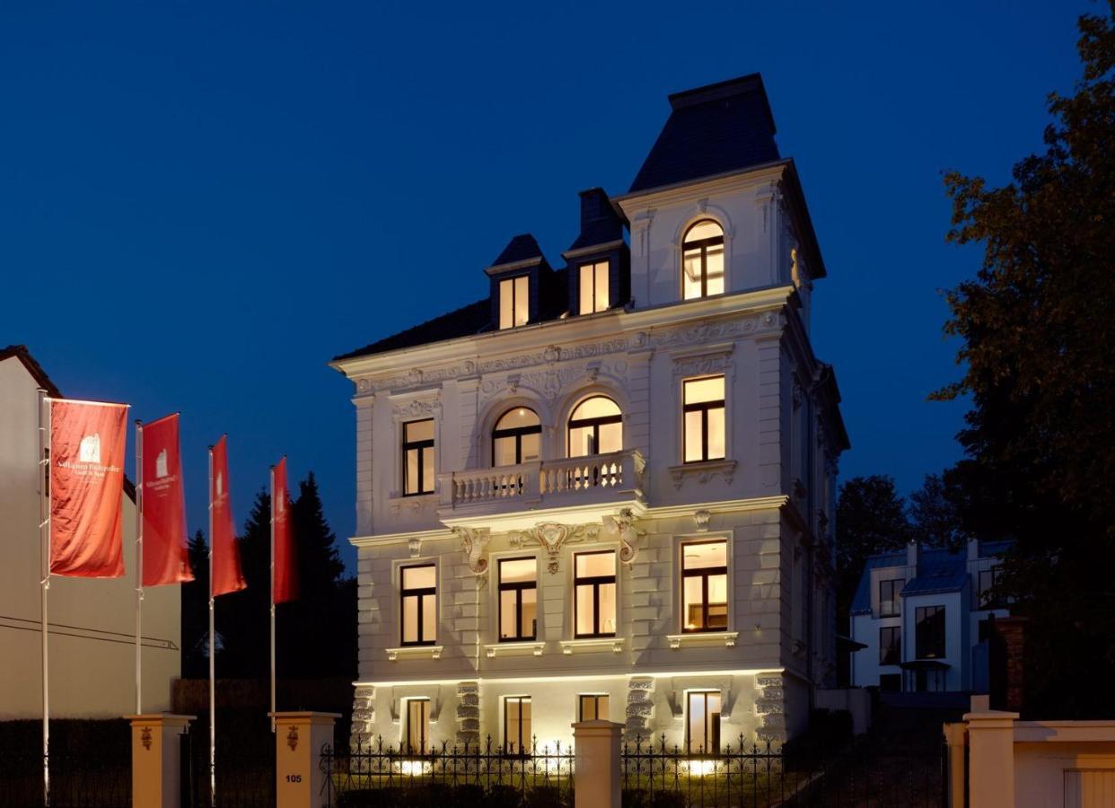Boutique Hotel Villa Am Ruhrufer Golf & Spa مولهايم ان الرور دير المظهر الخارجي الصورة